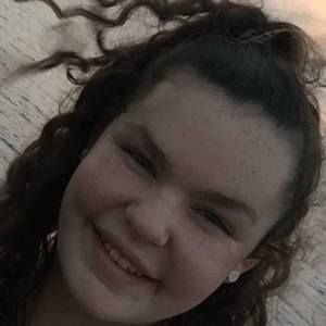 Meet your Posher, Mackenzie